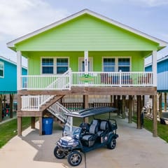 The Coast Is Clear with Free Golf Cart