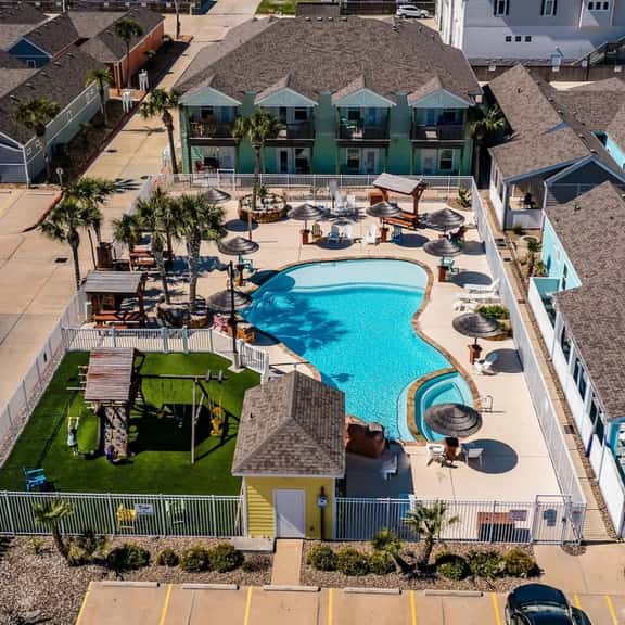 Island Time With Tiki Style Cabana - Image 1